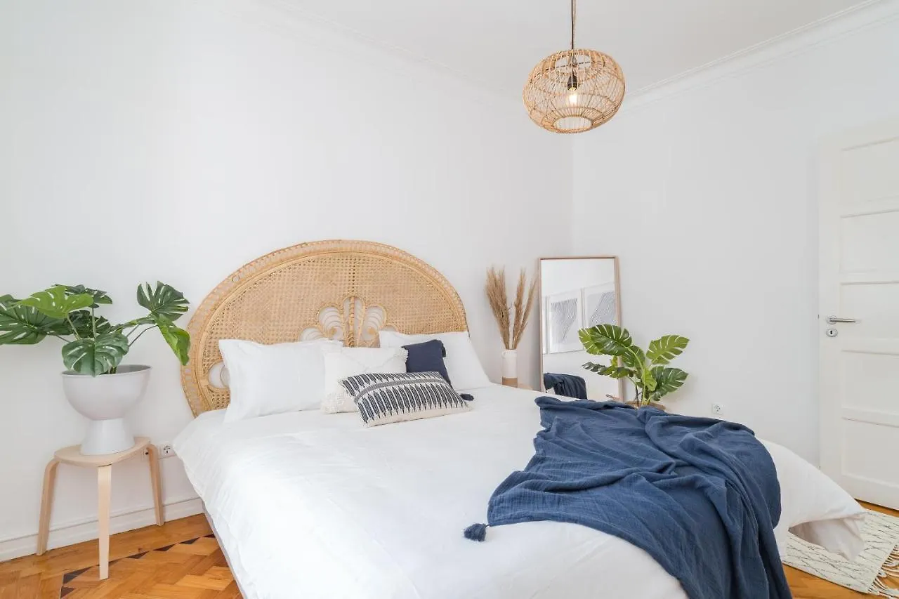 Casa Boma Lisboa - Sophisticated Apartment With Large Private Terrace - Campolide I