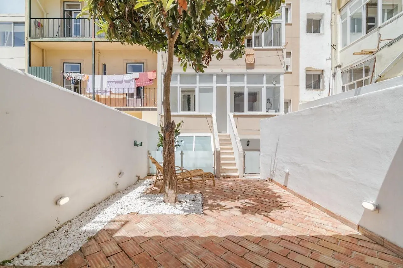 Casa Boma Lisboa - Sophisticated Apartment With Large Private Terrace - Campolide I 0*, Lisbon