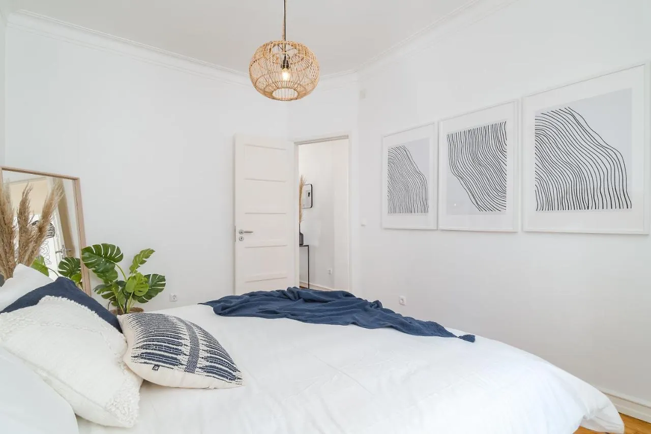 Casa Boma Lisboa - Sophisticated Apartment With Large Private Terrace - Campolide I