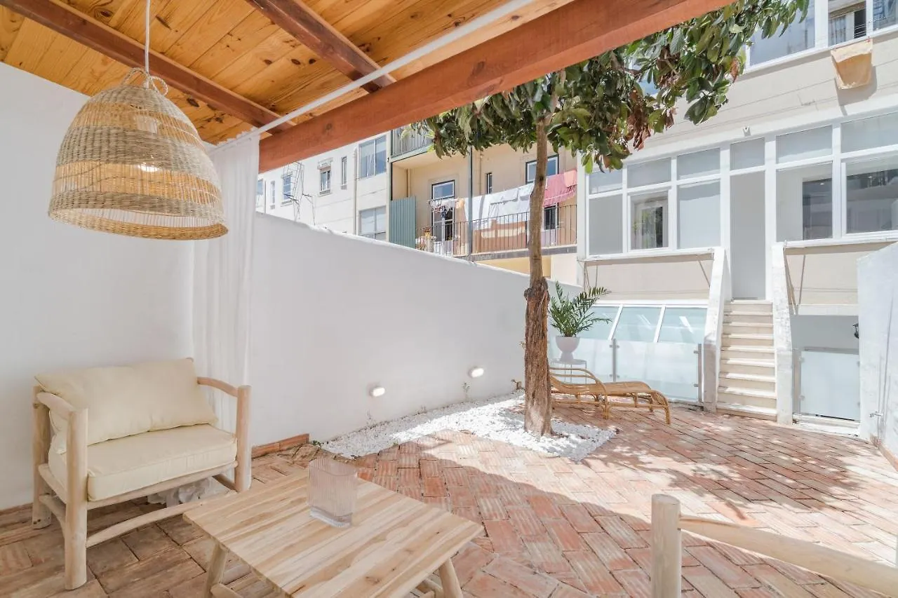 Casa Boma Lisboa - Sophisticated Apartment With Large Private Terrace - Campolide I Portekiz